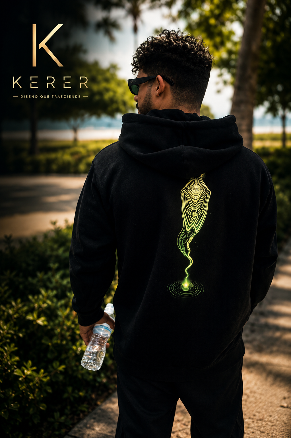 Unisex Heavyweight Hooded Sweatshirt